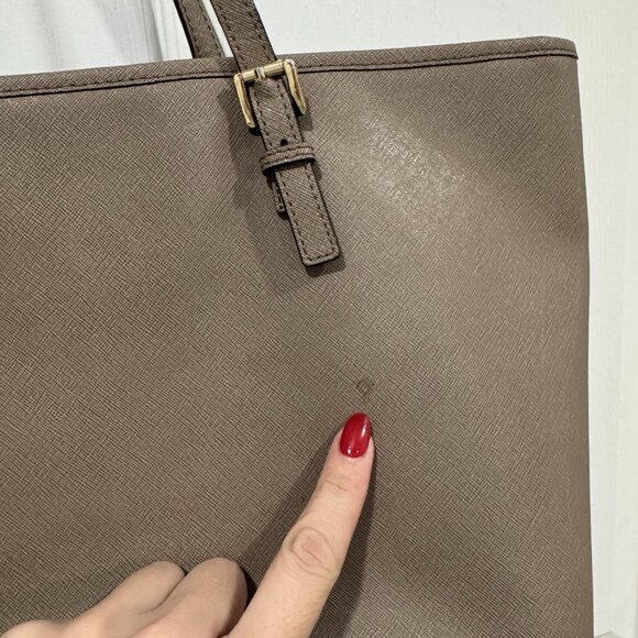 MICHAEL KORS Taupe Leather Jet‎ Set Tote Bag Purse Vacation Brunch Spring Summer - Picture 12 of 15